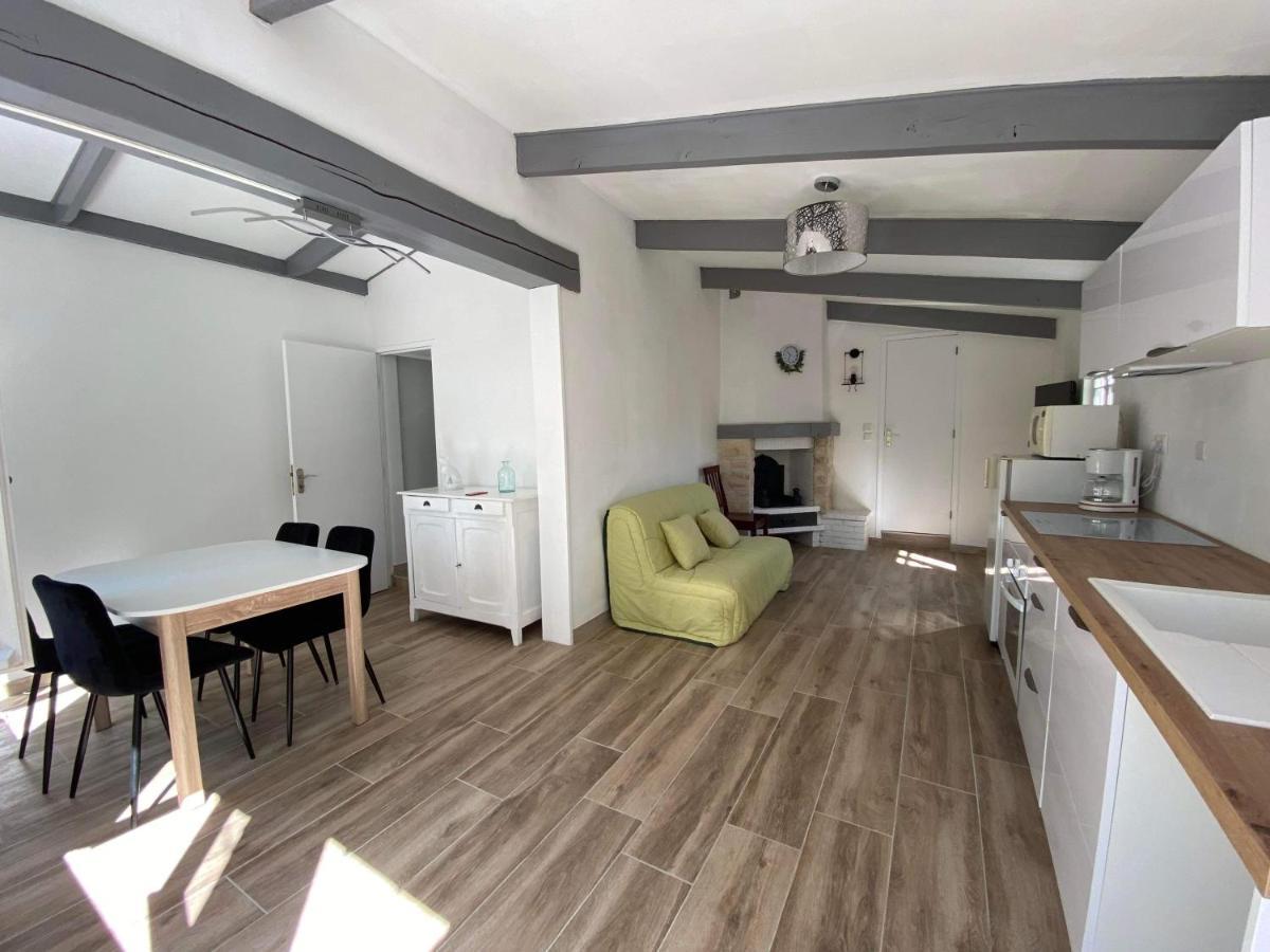 Maison Bord De Lac De Charmes Bannes  Εξωτερικό φωτογραφία