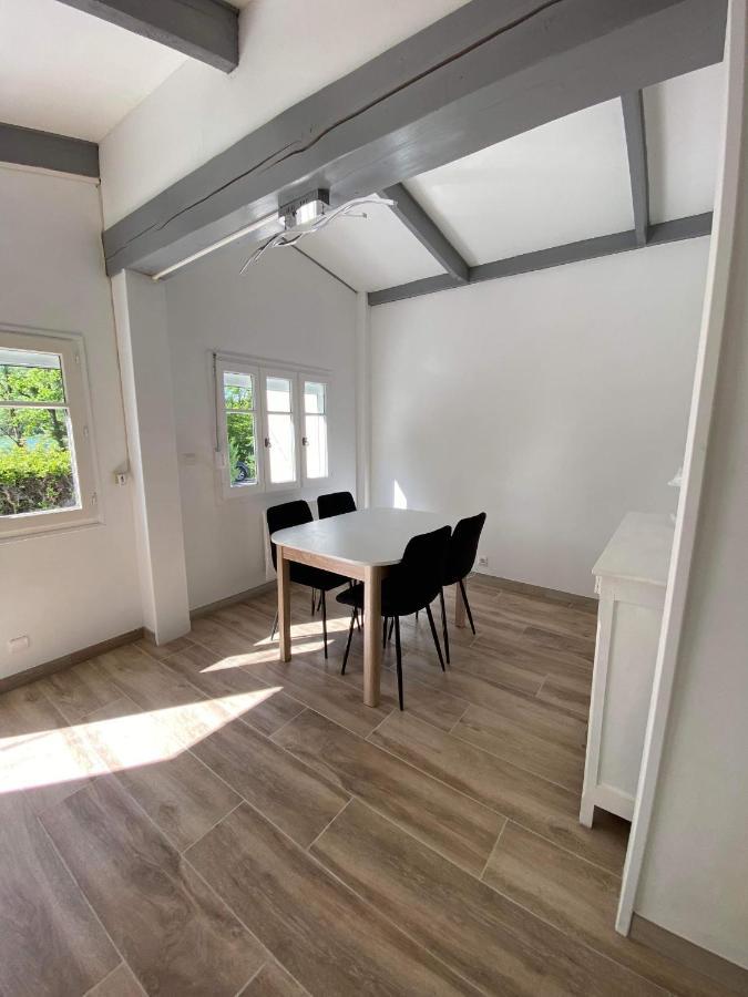 Maison Bord De Lac De Charmes Bannes  Εξωτερικό φωτογραφία